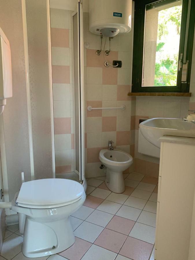 Appartamento Sky&Pool Dom Riva del Garda Esterno foto