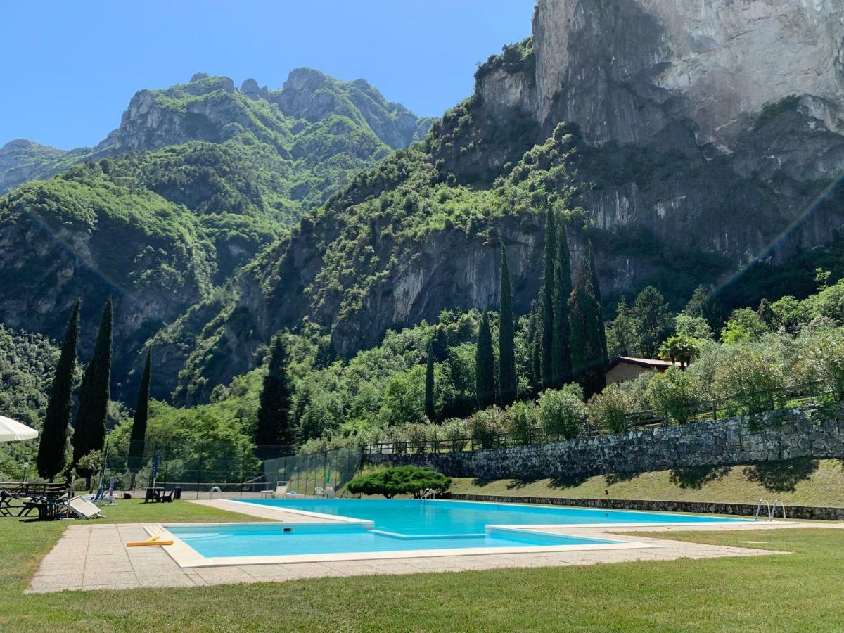 Appartamento Sky&Pool Dom Riva del Garda Esterno foto